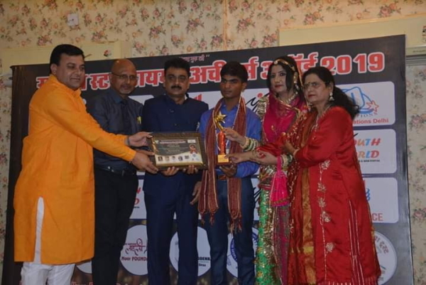 ऐप कैसे बनाए, कितना खर्च आया?