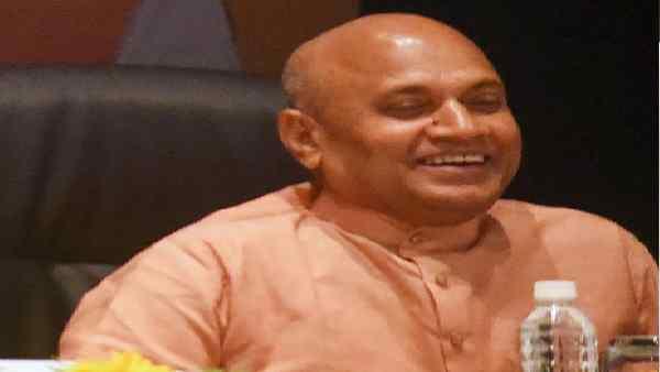 'नीतीश ने जनादेश के साथ खिलवाड़ किया है'