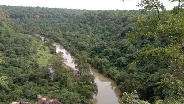 जिस रास्ते से गुजरे राम वहां खनन की तैयारी जिस रास्ते से गुजरे राम वहां खनन की तैयारी