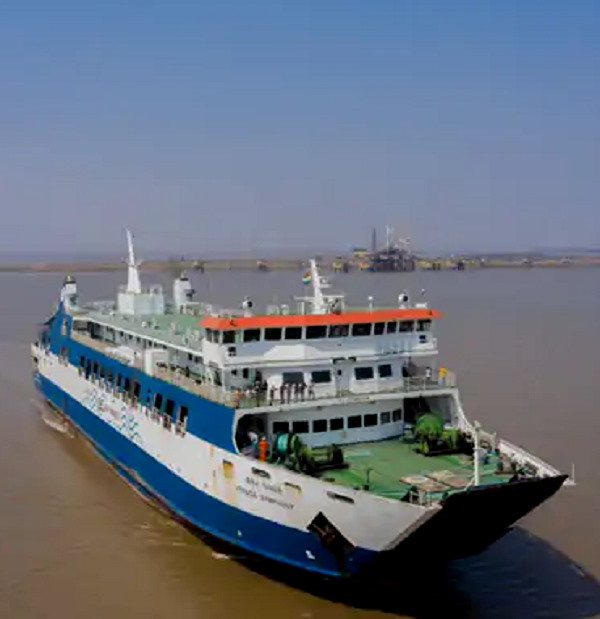 दिन में दो बार हजीरा-घोघा का सफर कर सकेंगे लोग