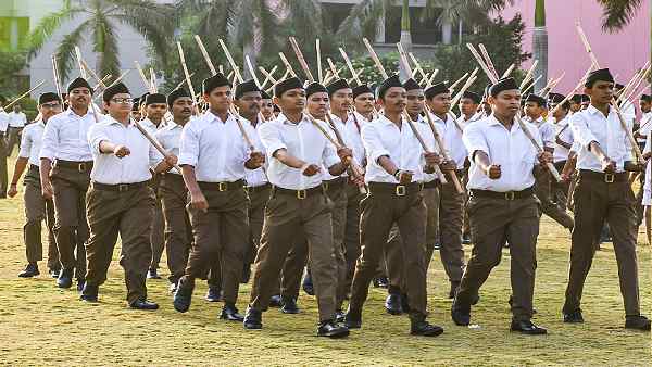 'हमें कानूनी तौर पर सभा करने का अधिकार है'