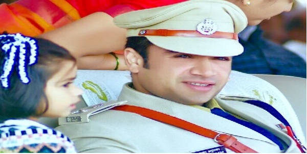सबसे हैंडसम IPS में होती है पहचान