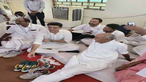  राहुल गांधी के साथ भारत जोड़ो यात्रा में शामिल हुए