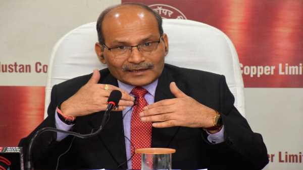 BSP के पूर्व अधिकारी रहे हैं संतोष शर्मा