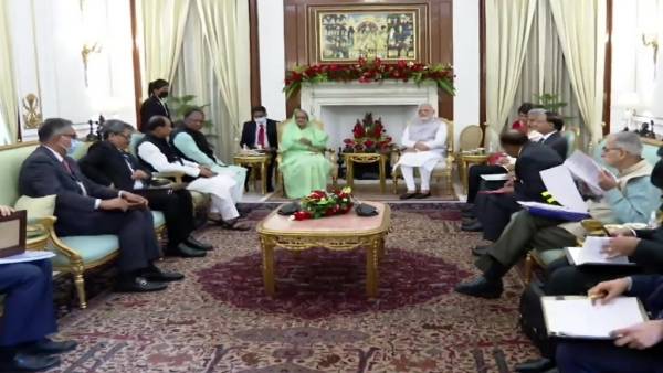 शेख हसीना ने आजादी का अमृत महोत्सव के सफल समापन की बधाई दी