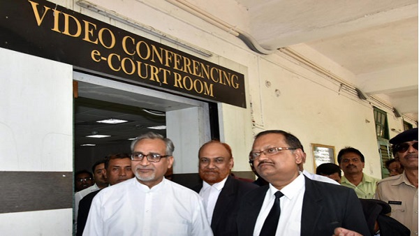 काफी चर्चा में है प्यार 