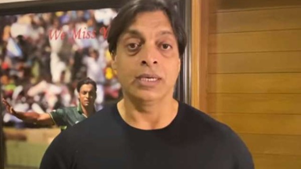 'दोनों की तुलना हो ही नहीं सकती है'