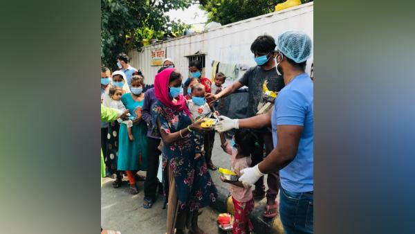 पापा का सपना- अपूर्वा द हेल्पिंग हैंड फाउंडेशन