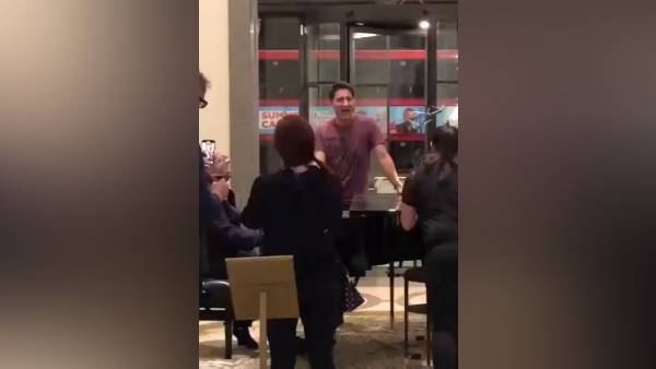 लंदन के महंगे होटल में कनाडा के PM