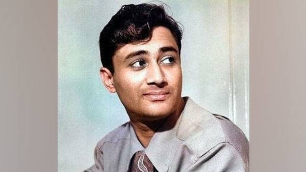 अदालत को बैन करनी पड़ी ड्रेस