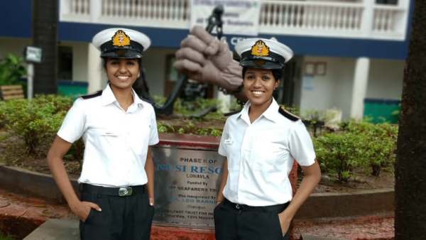 कार्निवल में पहली भारतीय महिला कार्निवल में पहली भारतीय महिला