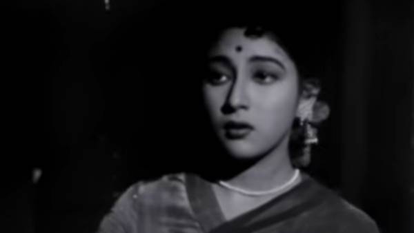 माला सिन्हा पर शक करना भारी पड़ा माला सिन्हा पर शक करना भारी पड़ा