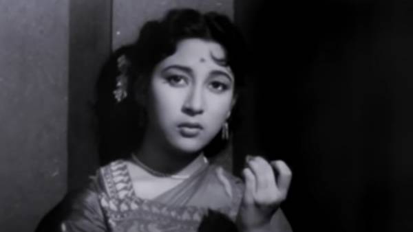 अभिनेत्री माला सिन्हा पर शक अभिनेत्री माला सिन्हा पर शक