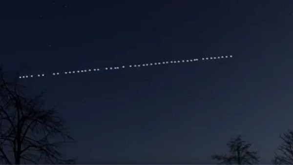 उत्‍तर प्रदेश के लखनऊ के आसमान में देखा गया