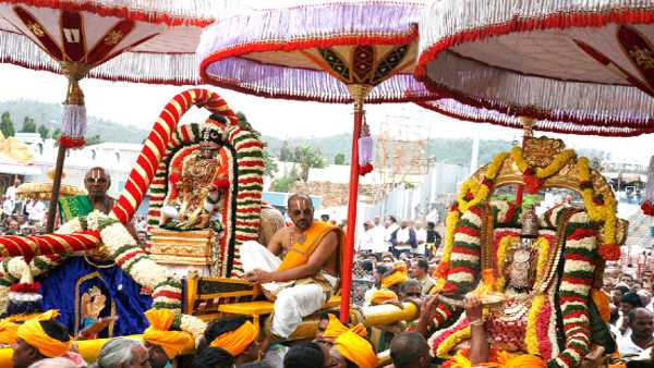 24 वर्षों से तिरुपति मंदिर के लिए सेवा 