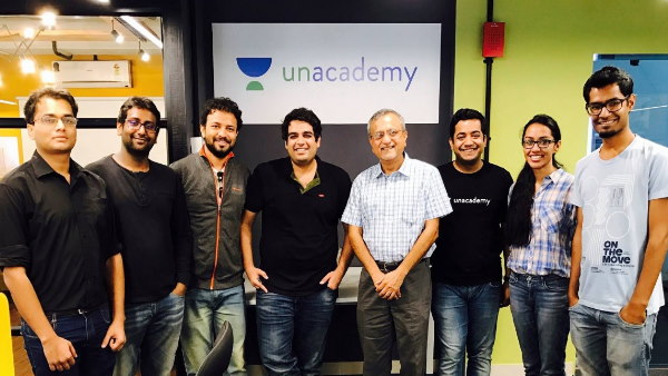  कौन हैं रोमन सैनी?