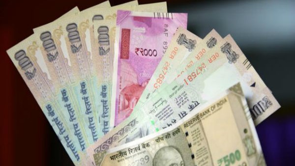 जब शख्स के खाते में आए 3400 अरब