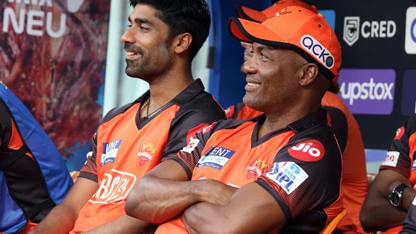 लारा बने नए हेड कोच