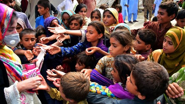 बनाए गये हैं कई राहत शिविर