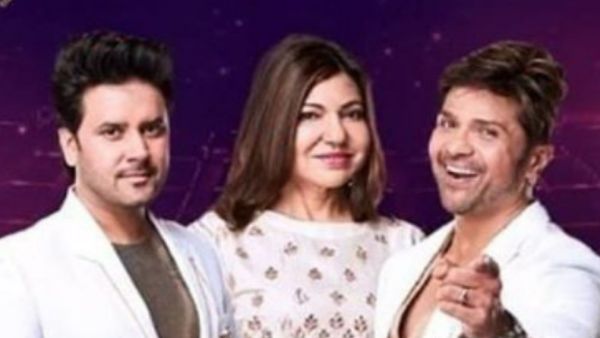 तीन जजों ने किया फैसला