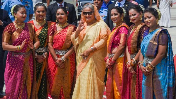 शेख हसीना के भारत दौरे का असल मकसद? शेख हसीना के भारत दौरे का असल मकसद?