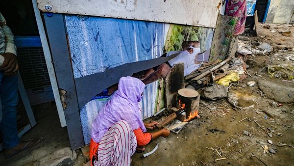 म्यांमार से फिर भाग रहे रोहिंग्या