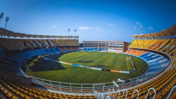 बिल भरने को नहीं तैयार अधिकारी बिल भरने को नहीं तैयार अधिकारी