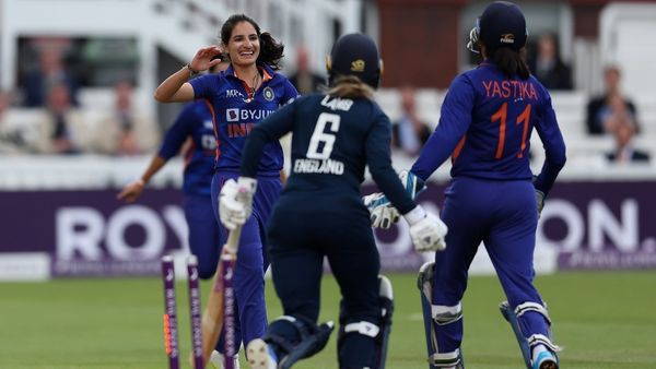 मुकाबले का हाल 