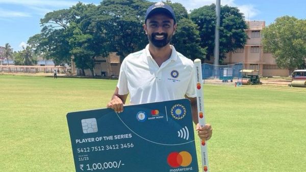 उनादकट प्लेयर ऑफ द सीरीज