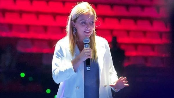 100 साल बाद मुसोलिनी राज!