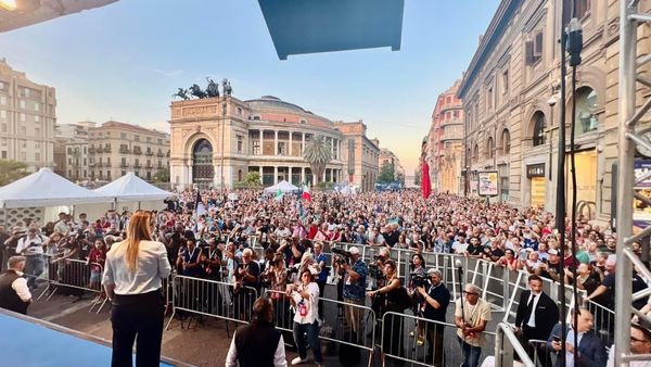 ब्रदर्स ऑफ इटली पार्टी की लोकप्रियता का राज