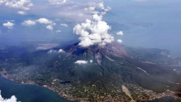 कब हुआ ज्वालामुखी विस्फोट? कब हुआ ज्वालामुखी विस्फोट?