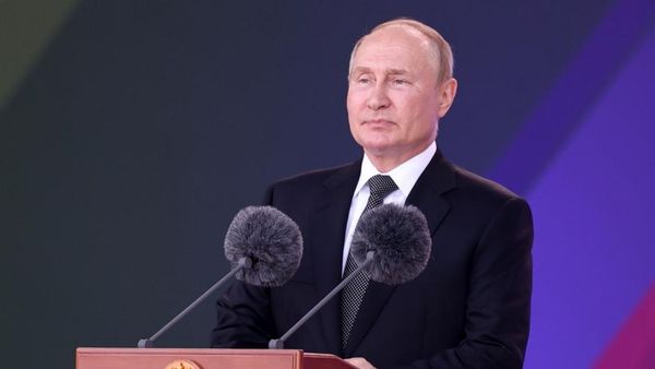 एशियाई देशों का रुख कर सकती हैं कंपनियां