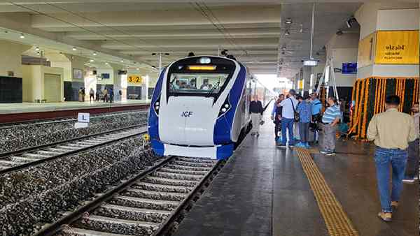 हवाई जहाज वाला यात्रा अनुभव मिलेगा-रेलवे हवाई जहाज वाला यात्रा अनुभव मिलेगा-रेलवे