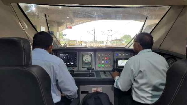 कोच में शुद्ध हवा का भी होगा इंतजाम कोच में शुद्ध हवा का भी होगा इंतजाम