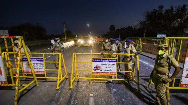 हेड कांस्टेबल इलावरसी ने की मदद