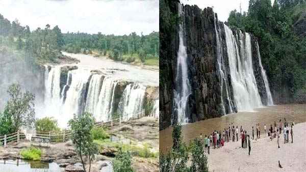 बस्तर के चित्रकूट की तरह बहती अमृतधारा जलप्रपात बस्तर के चित्रकूट की तरह बहती अमृतधारा जलप्रपात