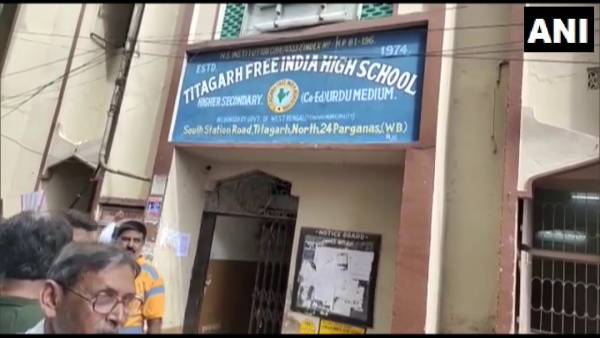 Titagarh Bomb explodes on roof of school