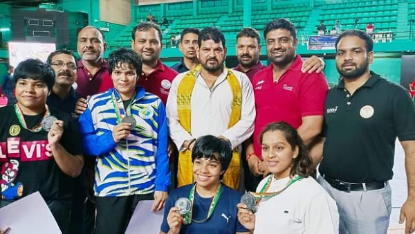 पूजा उपलब्धि पहले प्रदेश को गर्व 