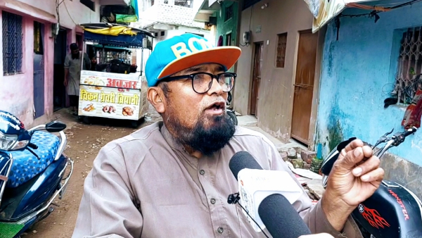 घरवाली ने दी थी नमकीन बेचने की सलाह