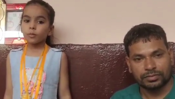 रेधानशी तलवारबाजी में है निपुण 