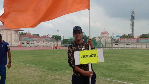 यूनिवर्सिटी में हारी पर हौसला नहीं छोड़ा यूनिवर्सिटी में हारी पर हौसला नहीं छोड़ा