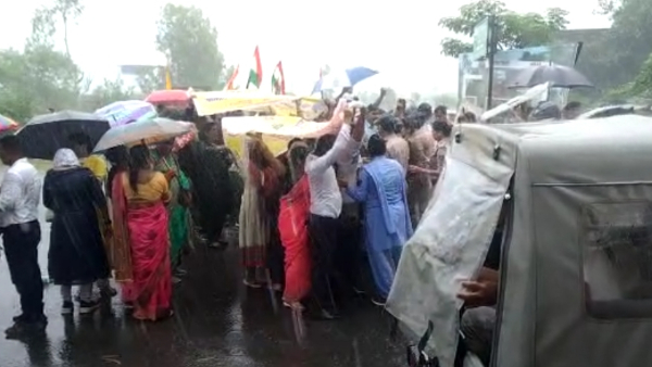 शिक्षकों के जोश में नहीं दिखी कमी 