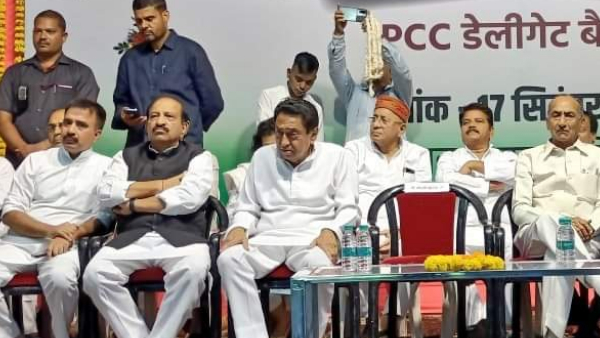 श्योपुर में चीता इवेंट की जगह कुपोषण को लेकर करना चाहिए था कार्यक्रम : पूर्व CM कमलनाथ