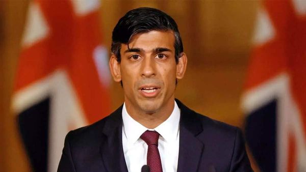 सुनक सरकार पर हमलावर हुआ विपक्ष