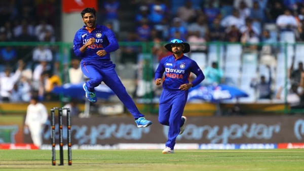 शाहबाज अहमद को मिला खेलने का मौका शाहबाज अहमद को मिला खेलने का मौका
