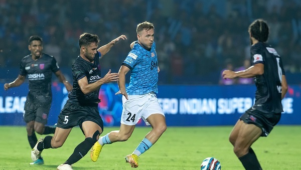 Indian Super League 2022-23 Mumbai City FC beats Odisha FC by 2-0 in close match Indian Super League 2022-23 Mumbai City FC beats Odisha FC by 2-0 in close match