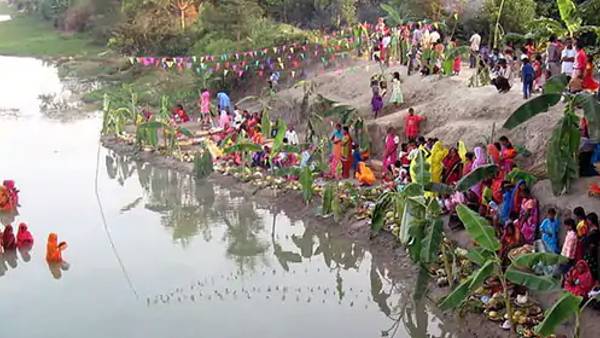 एक साथ दो देशों के लोग करते हैं छठ पूजा
