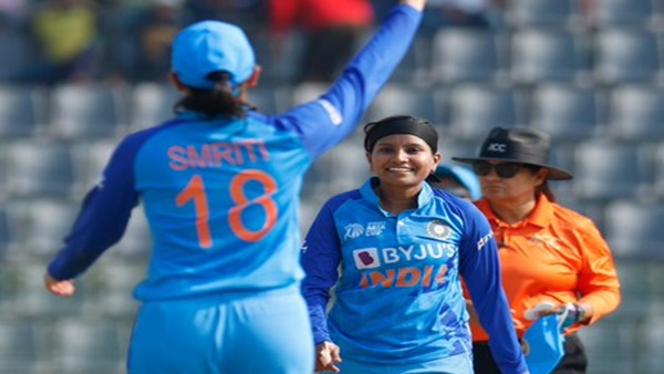 श्रीलंकाई बल्लेबाजों ने किया निराश