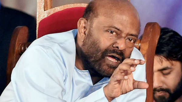 शिव नादर की कई संस्था कर रही समाज के लिए काम 